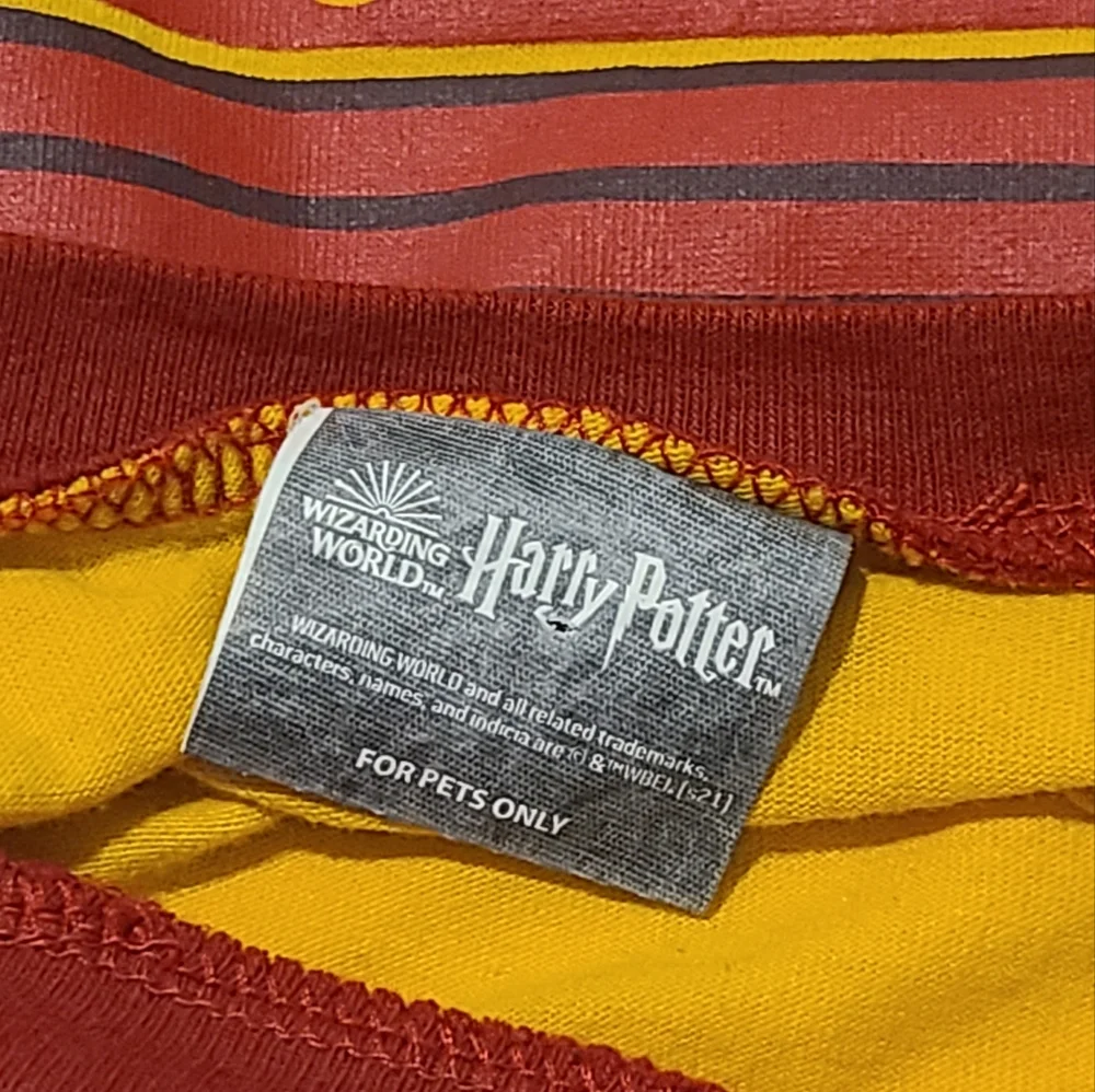 Harry Potter Dog Gryffindor Dog Tee‎ Shirt Sweater Size XL